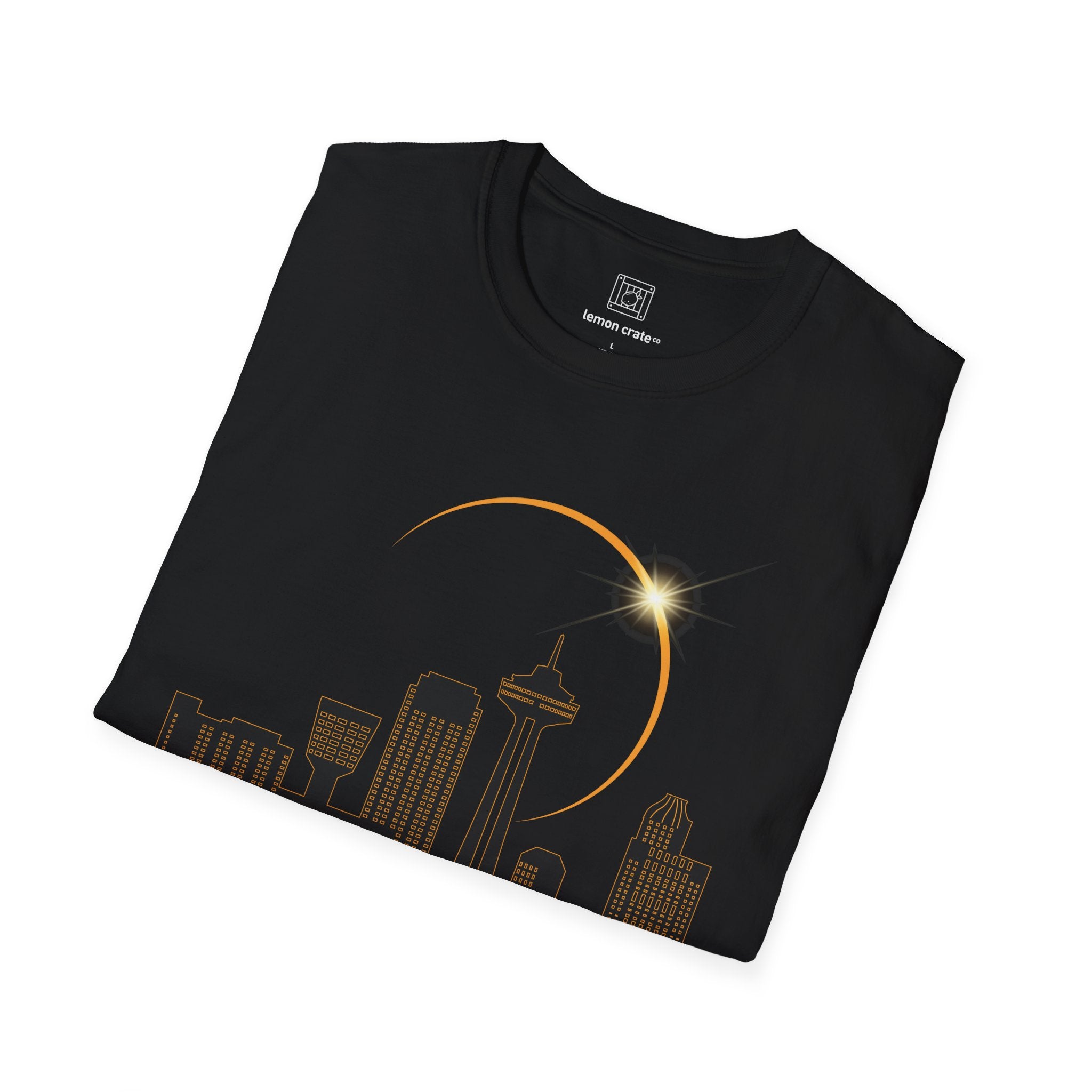 Niagara Falls Solar Eclipse 2024 Cityscape Silhouette Unisex T-Shirt