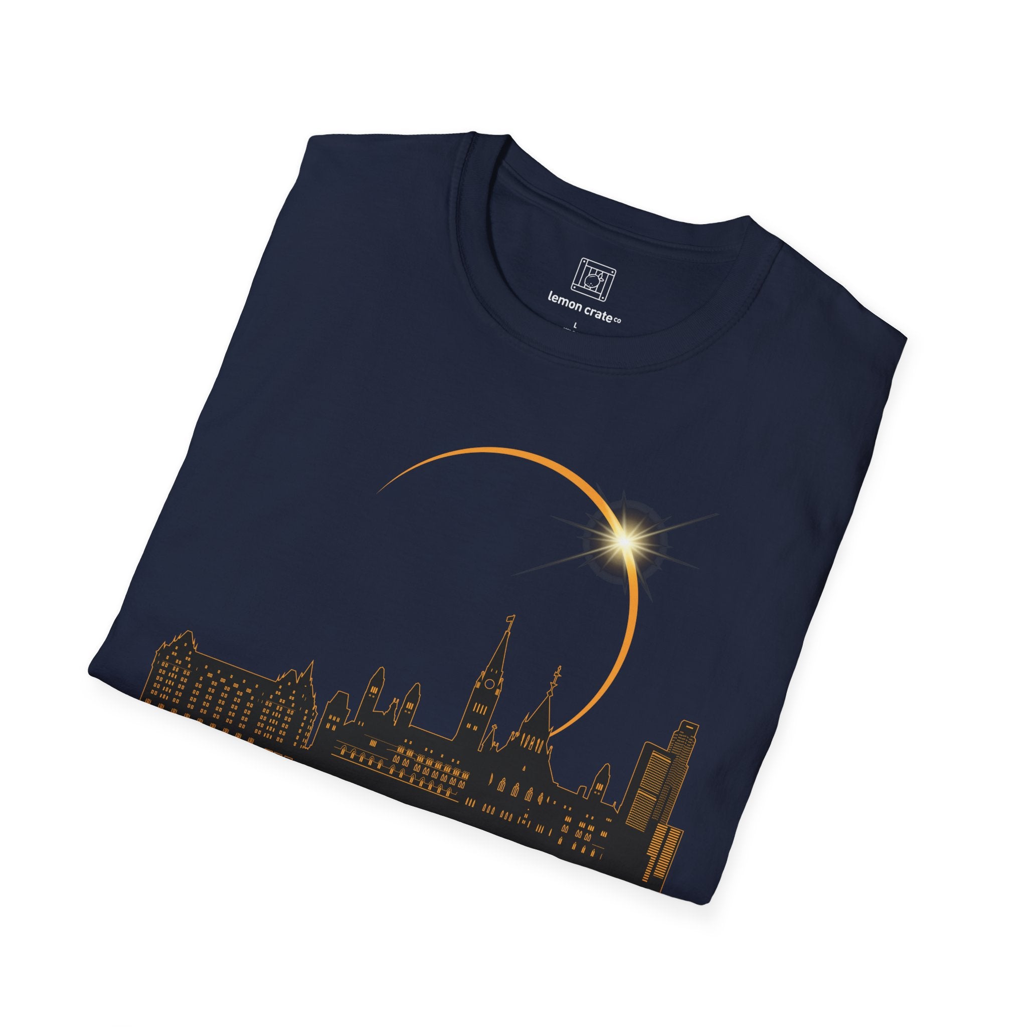 Ottawa Ontario Solar Eclipse 2024 Cityscape Silhouette Unisex T-Shirt