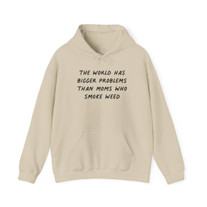 Moms Who Smoke Weed Hoodie