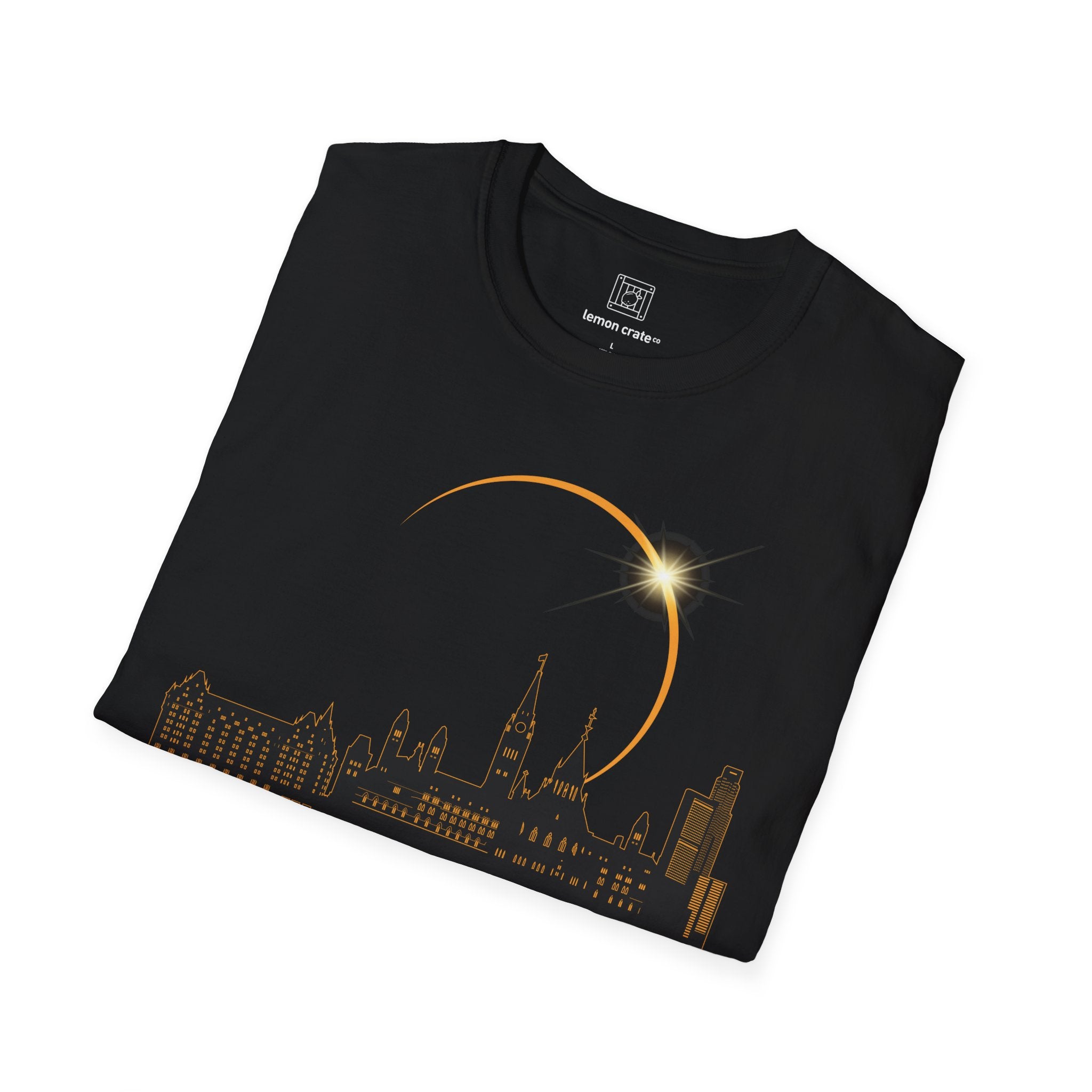 Ottawa Ontario Solar Eclipse 2024 Cityscape Silhouette Unisex T-Shirt